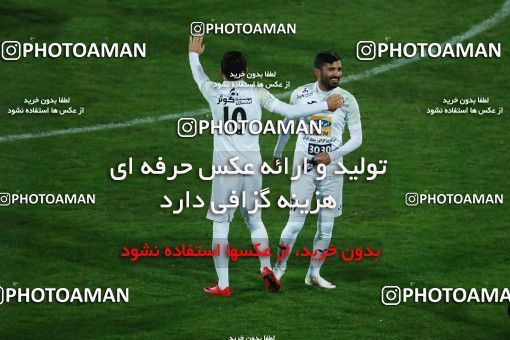 993848, Tehran, , جام حذفی فوتبال ایران, Eighth final, Khorramshahr Cup, Badran Tehran 1 v 2 Persepolis on 2017/12/15 at Azadi Stadium