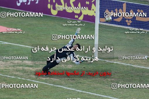 973233, Tehran, [*parameter:4*], لیگ برتر فوتبال ایران، Persian Gulf Cup، Week 16، Second Leg، Saipa 1 v 1 Sepahan on 2017/12/22 at Shahid Dastgerdi Stadium