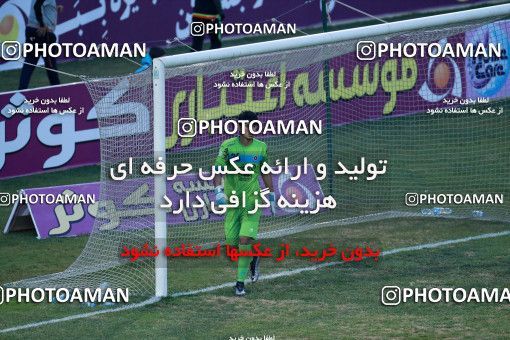 973258, Tehran, [*parameter:4*], لیگ برتر فوتبال ایران، Persian Gulf Cup، Week 16، Second Leg، Saipa 1 v 1 Sepahan on 2017/12/22 at Shahid Dastgerdi Stadium