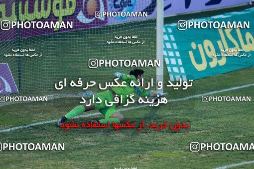 973339, Tehran, [*parameter:4*], لیگ برتر فوتبال ایران، Persian Gulf Cup، Week 16، Second Leg، Saipa 1 v 1 Sepahan on 2017/12/22 at Shahid Dastgerdi Stadium