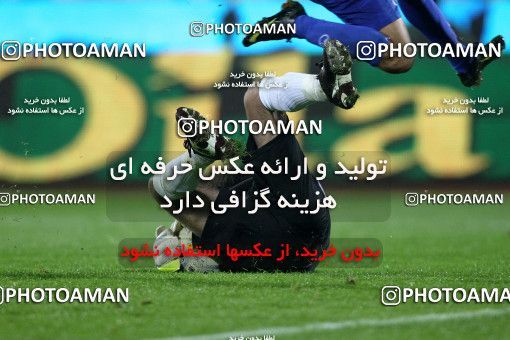 963922, Tehran, [*parameter:4*], لیگ برتر فوتبال ایران، Persian Gulf Cup، Week 12، First Leg، Esteghlal 1 v 0 Mes Sarcheshmeh on 2011/10/30 at Azadi Stadium