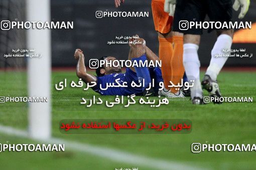 963954, Tehran, [*parameter:4*], لیگ برتر فوتبال ایران، Persian Gulf Cup، Week 12، First Leg، Esteghlal 1 v 0 Mes Sarcheshmeh on 2011/10/30 at Azadi Stadium