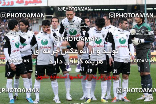 964276, Tehran, [*parameter:4*], لیگ برتر فوتبال ایران، Persian Gulf Cup، Week 14، First Leg، Esteghlal 3 v 2 Shahin Boushehr on 2011/11/24 at Azadi Stadium