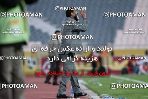 964209, Tehran, [*parameter:4*], لیگ برتر فوتبال ایران، Persian Gulf Cup، Week 14، First Leg، Esteghlal 3 v 2 Shahin Boushehr on 2011/11/24 at Azadi Stadium