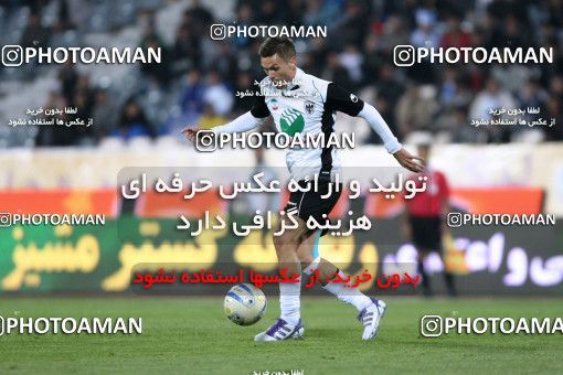 964228, Tehran, [*parameter:4*], لیگ برتر فوتبال ایران، Persian Gulf Cup، Week 14، First Leg، Esteghlal 3 v 2 Shahin Boushehr on 2011/11/24 at Azadi Stadium