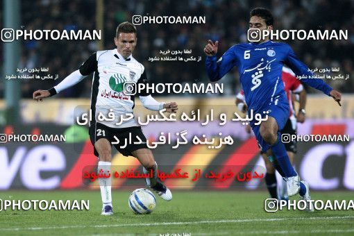 964305, Tehran, [*parameter:4*], لیگ برتر فوتبال ایران، Persian Gulf Cup، Week 14، First Leg، Esteghlal 3 v 2 Shahin Boushehr on 2011/11/24 at Azadi Stadium
