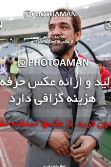 964232, Tehran, [*parameter:4*], لیگ برتر فوتبال ایران، Persian Gulf Cup، Week 14، First Leg، Esteghlal 3 v 2 Shahin Boushehr on 2011/11/24 at Azadi Stadium