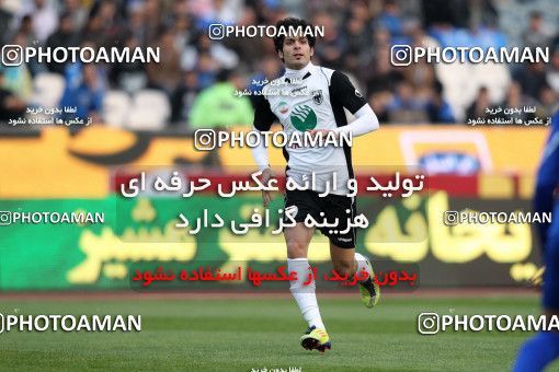 964393, Tehran, [*parameter:4*], لیگ برتر فوتبال ایران، Persian Gulf Cup، Week 14، First Leg، Esteghlal 3 v 2 Shahin Boushehr on 2011/11/24 at Azadi Stadium