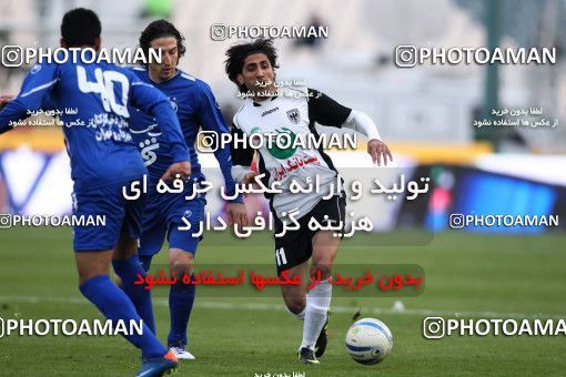 964594, Tehran, [*parameter:4*], لیگ برتر فوتبال ایران، Persian Gulf Cup، Week 14، First Leg، Esteghlal 3 v 2 Shahin Boushehr on 2011/11/24 at Azadi Stadium