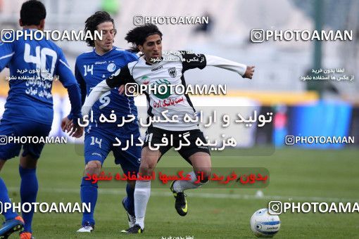 964703, Tehran, [*parameter:4*], لیگ برتر فوتبال ایران، Persian Gulf Cup، Week 14، First Leg، Esteghlal 3 v 2 Shahin Boushehr on 2011/11/24 at Azadi Stadium