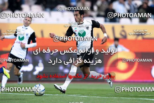 964403, Tehran, [*parameter:4*], لیگ برتر فوتبال ایران، Persian Gulf Cup، Week 14، First Leg، Esteghlal 3 v 2 Shahin Boushehr on 2011/11/24 at Azadi Stadium