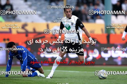 964407, Tehran, [*parameter:4*], لیگ برتر فوتبال ایران، Persian Gulf Cup، Week 14، First Leg، Esteghlal 3 v 2 Shahin Boushehr on 2011/11/24 at Azadi Stadium