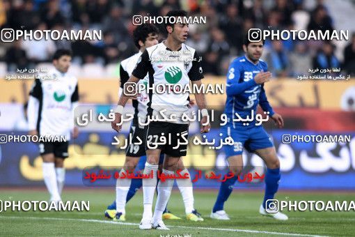 964465, Tehran, [*parameter:4*], لیگ برتر فوتبال ایران، Persian Gulf Cup، Week 14، First Leg، Esteghlal 3 v 2 Shahin Boushehr on 2011/11/24 at Azadi Stadium