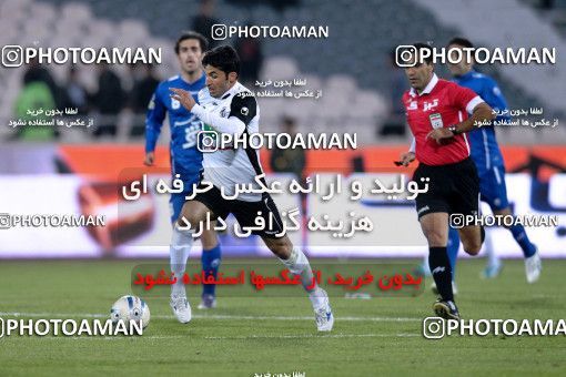 964683, Tehran, [*parameter:4*], لیگ برتر فوتبال ایران، Persian Gulf Cup، Week 14، First Leg، Esteghlal 3 v 2 Shahin Boushehr on 2011/11/24 at Azadi Stadium