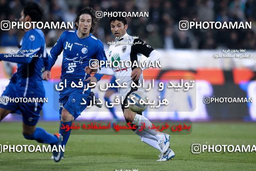 964717, Tehran, [*parameter:4*], لیگ برتر فوتبال ایران، Persian Gulf Cup، Week 14، First Leg، Esteghlal 3 v 2 Shahin Boushehr on 2011/11/24 at Azadi Stadium