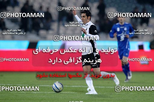 964613, Tehran, [*parameter:4*], لیگ برتر فوتبال ایران، Persian Gulf Cup، Week 14، First Leg، Esteghlal 3 v 2 Shahin Boushehr on 2011/11/24 at Azadi Stadium