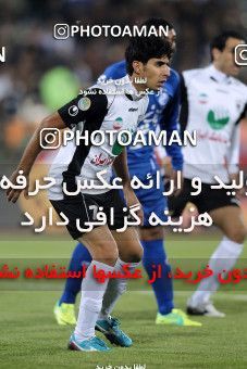 964583, Tehran, [*parameter:4*], لیگ برتر فوتبال ایران، Persian Gulf Cup، Week 14، First Leg، Esteghlal 3 v 2 Shahin Boushehr on 2011/11/24 at Azadi Stadium