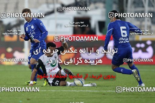 964543, Tehran, [*parameter:4*], لیگ برتر فوتبال ایران، Persian Gulf Cup، Week 14، First Leg، Esteghlal 3 v 2 Shahin Boushehr on 2011/11/24 at Azadi Stadium