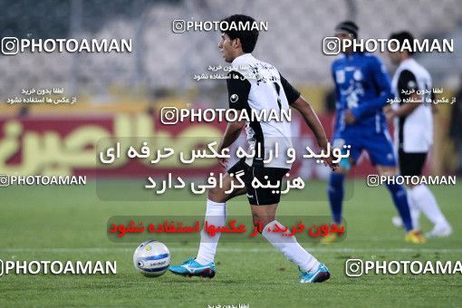964500, Tehran, [*parameter:4*], لیگ برتر فوتبال ایران، Persian Gulf Cup، Week 14، First Leg، Esteghlal 3 v 2 Shahin Boushehr on 2011/11/24 at Azadi Stadium