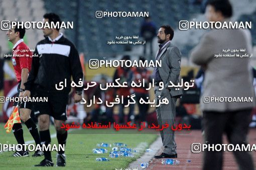 964497, Tehran, [*parameter:4*], لیگ برتر فوتبال ایران، Persian Gulf Cup، Week 14، First Leg، Esteghlal 3 v 2 Shahin Boushehr on 2011/11/24 at Azadi Stadium