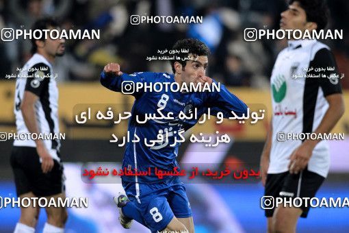 964480, Tehran, [*parameter:4*], لیگ برتر فوتبال ایران، Persian Gulf Cup، Week 14، First Leg، Esteghlal 3 v 2 Shahin Boushehr on 2011/11/24 at Azadi Stadium