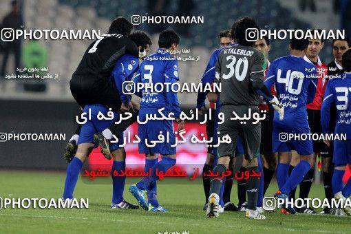 964397, Tehran, [*parameter:4*], لیگ برتر فوتبال ایران، Persian Gulf Cup، Week 14، First Leg، Esteghlal 3 v 2 Shahin Boushehr on 2011/11/24 at Azadi Stadium