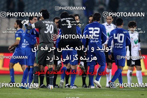 964476, Tehran, [*parameter:4*], لیگ برتر فوتبال ایران، Persian Gulf Cup، Week 14، First Leg، Esteghlal 3 v 2 Shahin Boushehr on 2011/11/24 at Azadi Stadium