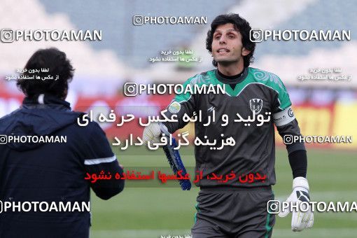 964658, Tehran, [*parameter:4*], لیگ برتر فوتبال ایران، Persian Gulf Cup، Week 14، First Leg، Esteghlal 3 v 2 Shahin Boushehr on 2011/11/24 at Azadi Stadium
