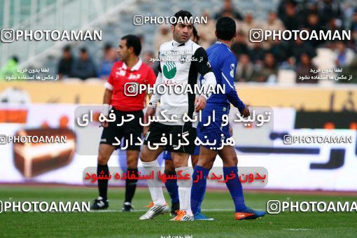 1047752, Tehran, [*parameter:4*], لیگ برتر فوتبال ایران، Persian Gulf Cup، Week 14، First Leg، Esteghlal 3 v 2 Shahin Boushehr on 2011/11/24 at Azadi Stadium