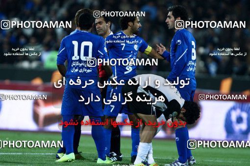 1047900, Tehran, [*parameter:4*], لیگ برتر فوتبال ایران، Persian Gulf Cup، Week 14، First Leg، Esteghlal 3 v 2 Shahin Boushehr on 2011/11/24 at Azadi Stadium