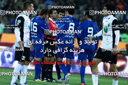 1048014, Tehran, [*parameter:4*], لیگ برتر فوتبال ایران، Persian Gulf Cup، Week 14، First Leg، Esteghlal 3 v 2 Shahin Boushehr on 2011/11/24 at Azadi Stadium