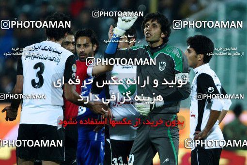 1047979, Tehran, [*parameter:4*], لیگ برتر فوتبال ایران، Persian Gulf Cup، Week 14، First Leg، Esteghlal 3 v 2 Shahin Boushehr on 2011/11/24 at Azadi Stadium
