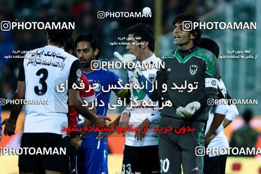1048050, Tehran, [*parameter:4*], لیگ برتر فوتبال ایران، Persian Gulf Cup، Week 14، First Leg، Esteghlal 3 v 2 Shahin Boushehr on 2011/11/24 at Azadi Stadium
