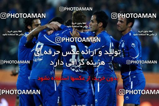 1047959, Tehran, [*parameter:4*], لیگ برتر فوتبال ایران، Persian Gulf Cup، Week 14، First Leg، Esteghlal 3 v 2 Shahin Boushehr on 2011/11/24 at Azadi Stadium