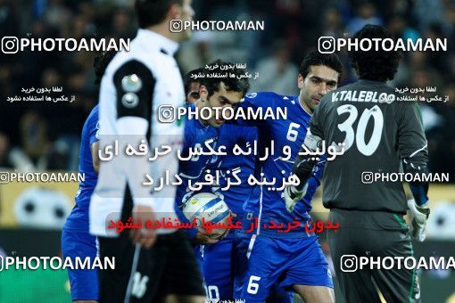 1047825, Tehran, [*parameter:4*], لیگ برتر فوتبال ایران، Persian Gulf Cup، Week 14، First Leg، Esteghlal 3 v 2 Shahin Boushehr on 2011/11/24 at Azadi Stadium