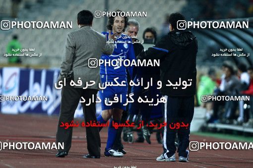 1047975, Tehran, [*parameter:4*], لیگ برتر فوتبال ایران، Persian Gulf Cup، Week 14، First Leg، Esteghlal 3 v 2 Shahin Boushehr on 2011/11/24 at Azadi Stadium