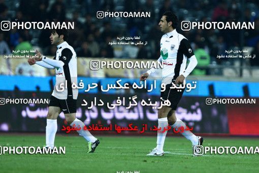1048009, Tehran, [*parameter:4*], لیگ برتر فوتبال ایران، Persian Gulf Cup، Week 14، First Leg، Esteghlal 3 v 2 Shahin Boushehr on 2011/11/24 at Azadi Stadium
