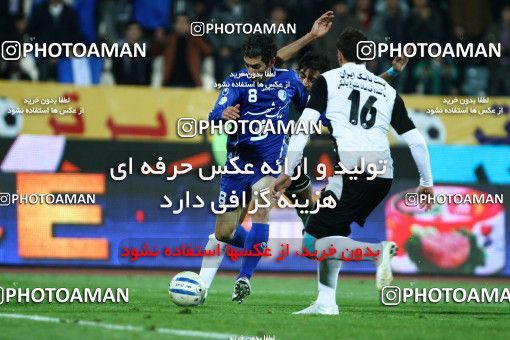 1047892, Tehran, [*parameter:4*], لیگ برتر فوتبال ایران، Persian Gulf Cup، Week 14، First Leg، Esteghlal 3 v 2 Shahin Boushehr on 2011/11/24 at Azadi Stadium