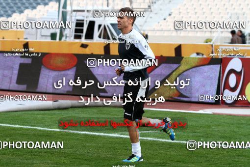 1047826, Tehran, [*parameter:4*], لیگ برتر فوتبال ایران، Persian Gulf Cup، Week 14، First Leg، Esteghlal 3 v 2 Shahin Boushehr on 2011/11/24 at Azadi Stadium