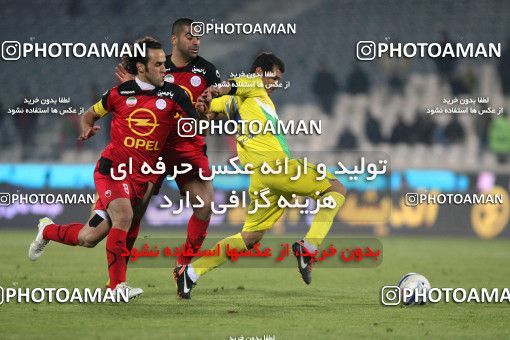 965248, Tehran, [*parameter:4*], لیگ برتر فوتبال ایران، Persian Gulf Cup، Week 16، First Leg، Rah Ahan 1 v 1 Persepolis on 2011/12/15 at Azadi Stadium