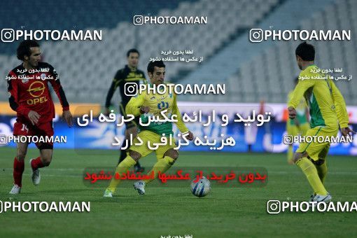 965098, Tehran, [*parameter:4*], لیگ برتر فوتبال ایران، Persian Gulf Cup، Week 16، First Leg، Rah Ahan 1 v 1 Persepolis on 2011/12/15 at Azadi Stadium