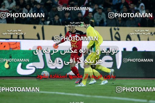 965112, Tehran, [*parameter:4*], لیگ برتر فوتبال ایران، Persian Gulf Cup، Week 16، First Leg، Rah Ahan 1 v 1 Persepolis on 2011/12/15 at Azadi Stadium