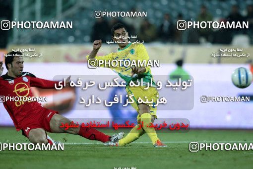 965336, Tehran, [*parameter:4*], لیگ برتر فوتبال ایران، Persian Gulf Cup، Week 16، First Leg، Rah Ahan 1 v 1 Persepolis on 2011/12/15 at Azadi Stadium