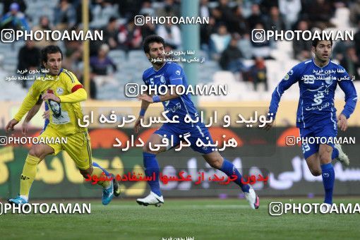 965490, Tehran, [*parameter:4*], لیگ برتر فوتبال ایران، Persian Gulf Cup، Week 17، First Leg، Naft Tehran 0 v 2 Esteghlal on 2011/12/17 at Azadi Stadium