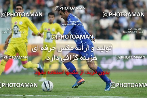 965542, Tehran, [*parameter:4*], لیگ برتر فوتبال ایران، Persian Gulf Cup، Week 17، First Leg، Naft Tehran 0 v 2 Esteghlal on 2011/12/17 at Azadi Stadium