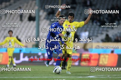 965536, Tehran, [*parameter:4*], لیگ برتر فوتبال ایران، Persian Gulf Cup، Week 17، First Leg، Naft Tehran 0 v 2 Esteghlal on 2011/12/17 at Azadi Stadium