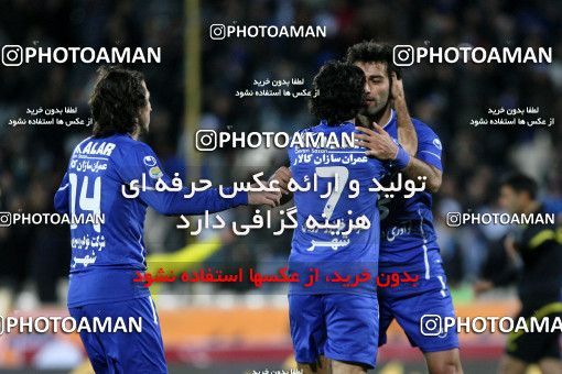 965586, Tehran, [*parameter:4*], لیگ برتر فوتبال ایران، Persian Gulf Cup، Week 17، First Leg، Naft Tehran 0 v 2 Esteghlal on 2011/12/17 at Azadi Stadium