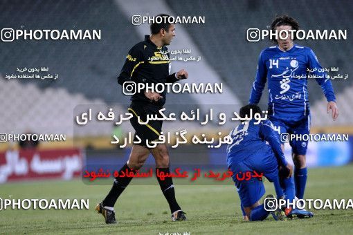 965566, Tehran, [*parameter:4*], لیگ برتر فوتبال ایران، Persian Gulf Cup، Week 17، First Leg، Naft Tehran 0 v 2 Esteghlal on 2011/12/17 at Azadi Stadium
