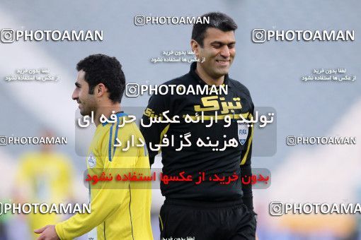 965699, Tehran, [*parameter:4*], لیگ برتر فوتبال ایران، Persian Gulf Cup، Week 17، First Leg، Naft Tehran 0 v 2 Esteghlal on 2011/12/17 at Azadi Stadium