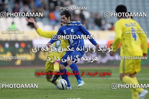965808, Tehran, [*parameter:4*], لیگ برتر فوتبال ایران، Persian Gulf Cup، Week 17، First Leg، Naft Tehran 0 v 2 Esteghlal on 2011/12/17 at Azadi Stadium